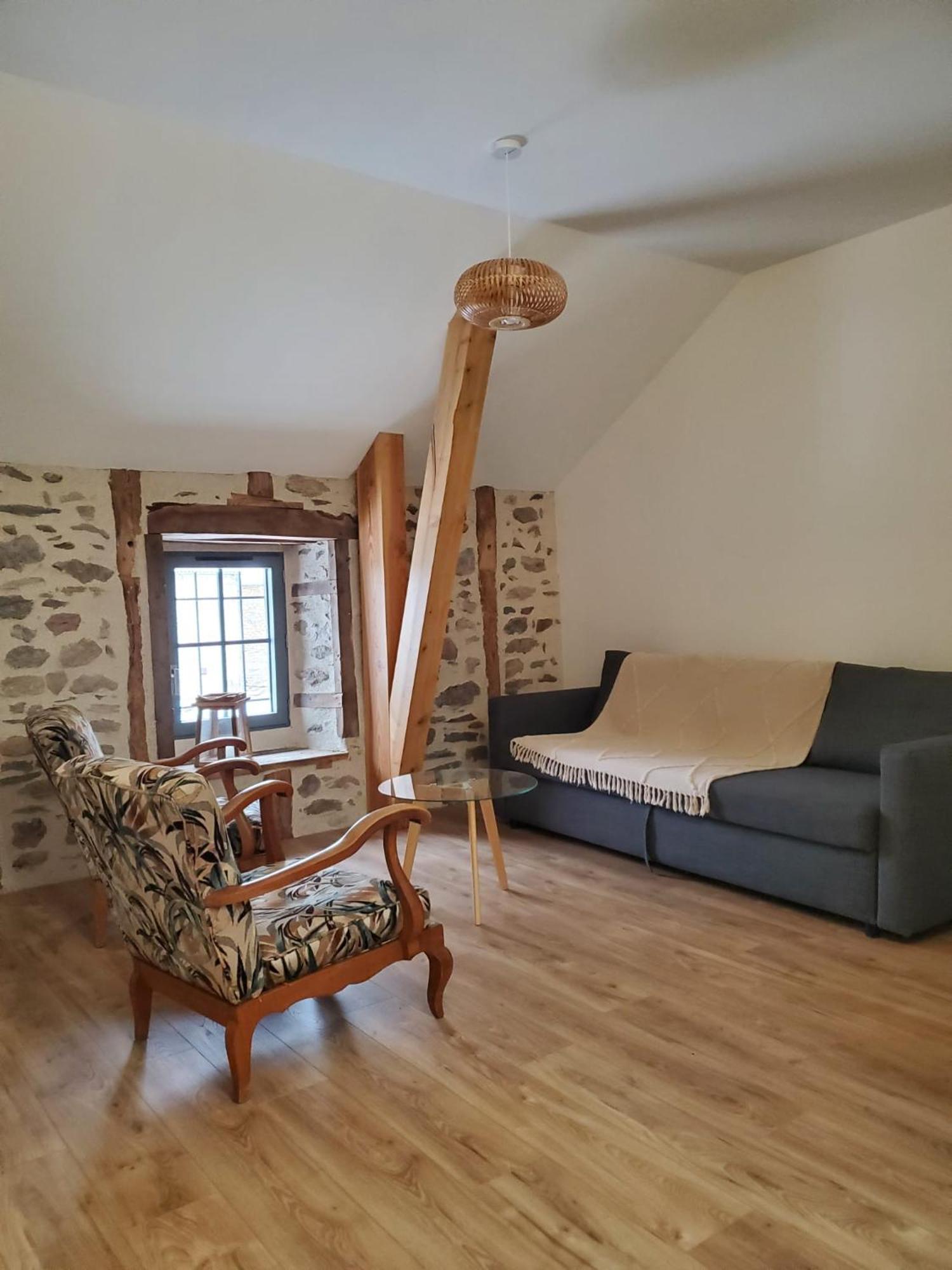 Relais Du Lac De La Truyere Anglards de Saint Flour Ngoại thất bức ảnh