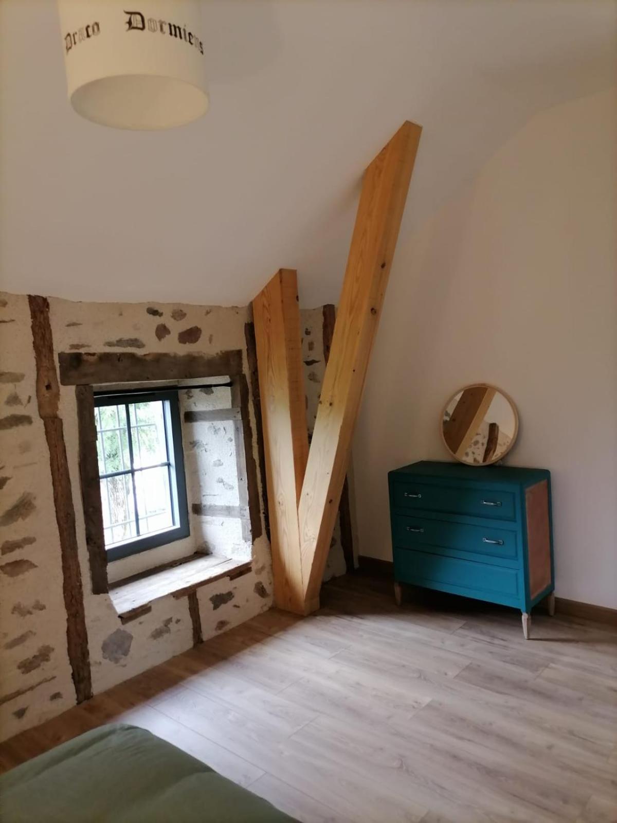 Relais Du Lac De La Truyere Anglards de Saint Flour Ngoại thất bức ảnh